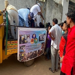 Distributing Food from appe