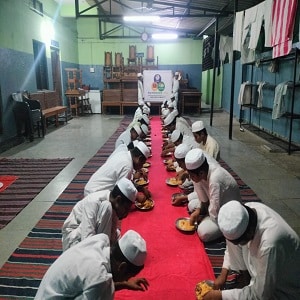 boy birayani in madarsa